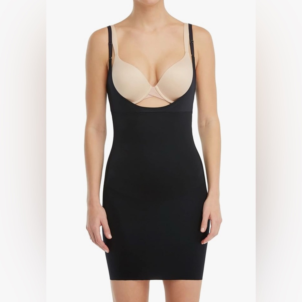 NWT Spanx Women's SmartGrip Open-Bust Full Slip 10178R - Black